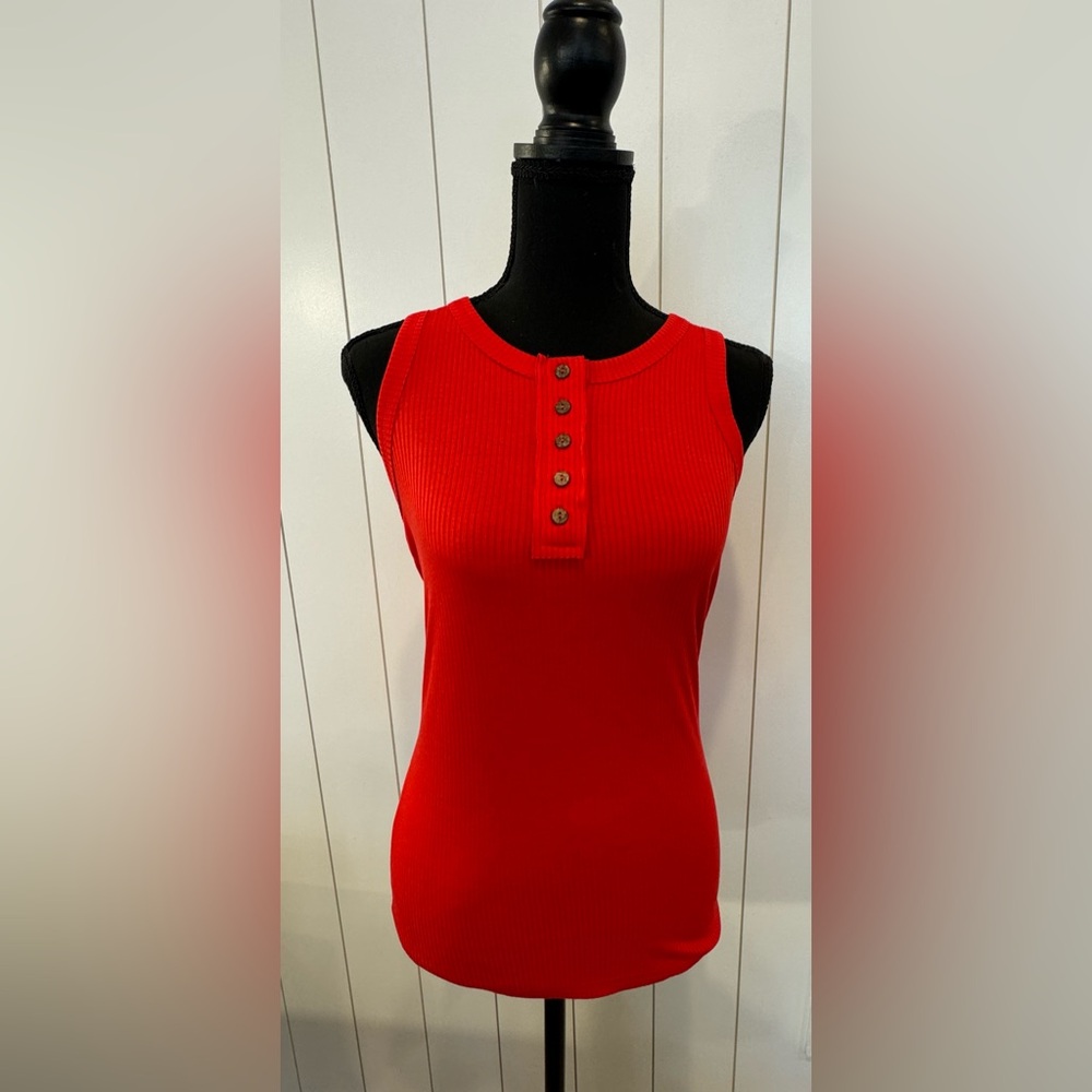 Brand new Zenana tank top